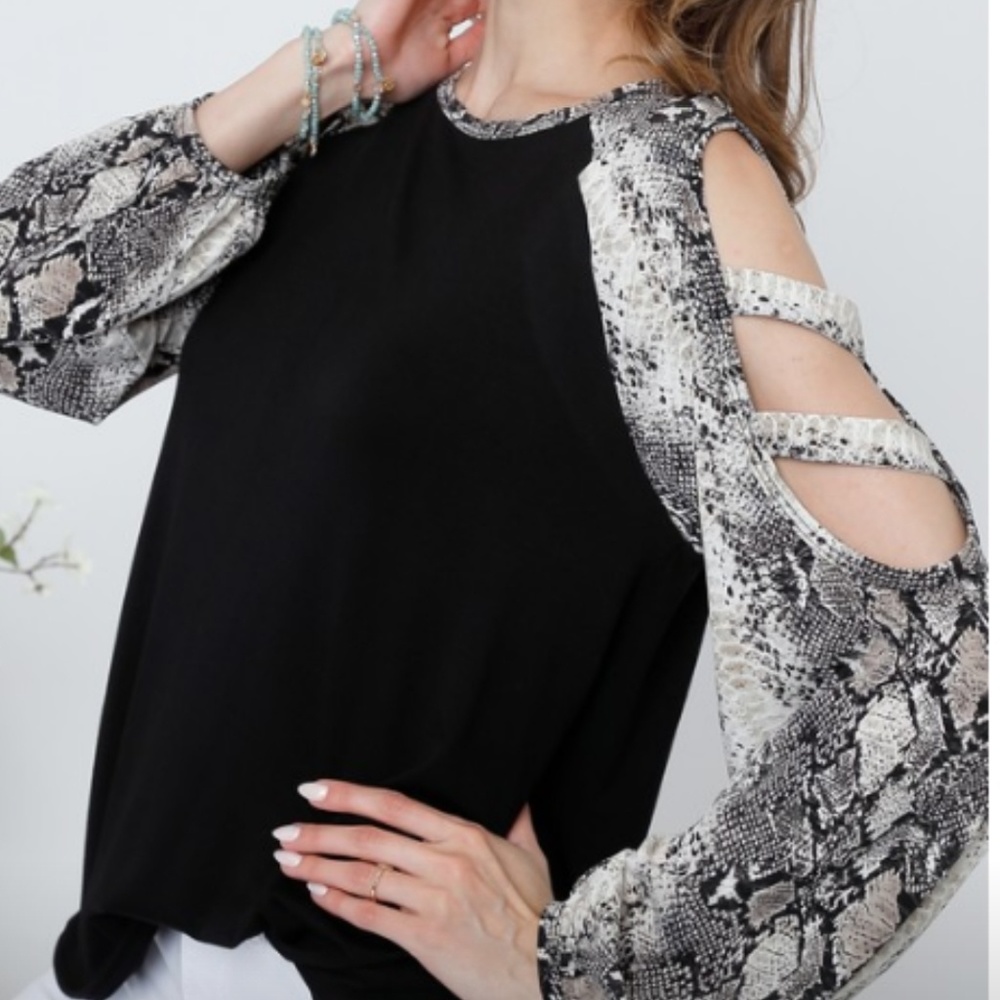 Snake skin top
